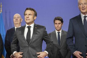 Sanctionné dans l'opinion pour le déficit et la dette, le camp Macron aborde la campagne des élections européennes dans une situation difficile.