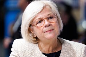 La ministre de la Santé, Catherine Vautrin, a promis un effort financier de 1,1 milliard d'euros sur dix ans pour les soins palliatifs.