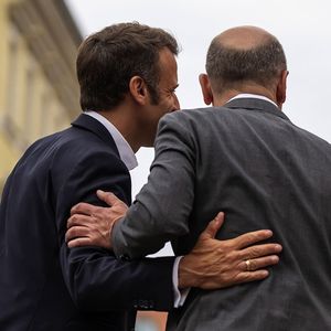 Le président français, Emmanuel Macron, et le chancelier allemand, Olaf Scholz, à Postdam en juin dernier.