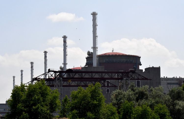 Plus grande centrale nucléaire d'Europe avec six réacteurs, la centrale de Zaporijjiaa été visée par des frappes et bombardements à de multiples reprises depuis plus de deux ans, pour lesquelles Moscou et Kiev se sont toujours rejetés la responsabilité.