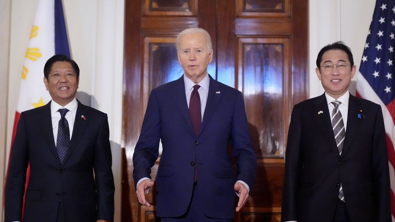 Joe Biden a accueilli à la Maison-Blanche ses homologues philippin Ferdinand Marcos Jr. (à gauche) et japonais Fumio Kishida (à droite).