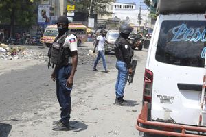 La police haïtienne est démunie face au niveau de violence des gangs, qui ont plongé le pays dans le chaos.