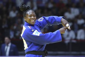 Clarisse Agbégnénou est elle vraiment ceinture noire et a été sacrée championne du monde de judo.