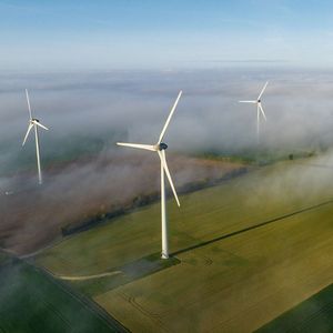 La France doit atteindre plus de 44 % d'énergie renouvelable dans sa consommation finale en 2030 selon les objectifs fixés par Bruxelles. Un chiffre que la France refuse d'endosser.