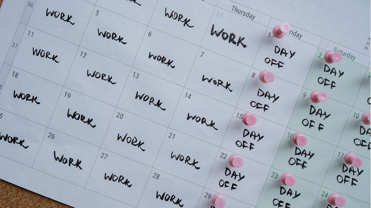 Avec la semaine de quatre jours, certains salariés se déclarent moins stressés et moins fatigués.
