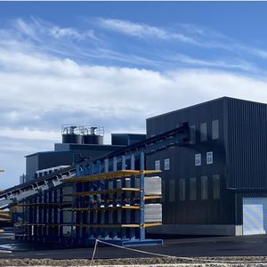 Mise en service à l'automne dernier, l'usine de Muance produit des modules bas carbone pour construire des logements sociaux.