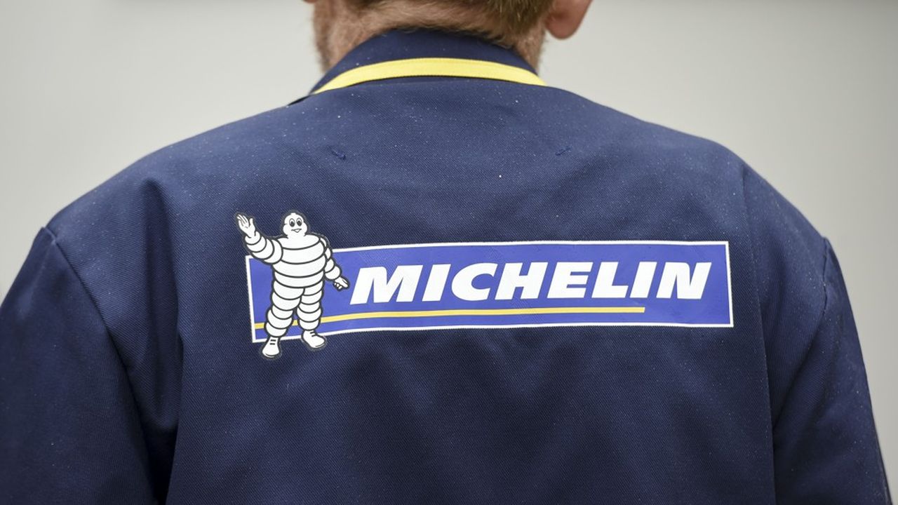En France, le niveau du salaire décent de Michelin serait de 39.638 euros bruts annuels à Paris et de 25.356 euros à Clermont-Ferrand, siège de Michelin, contre 21.203 euros pour le Smic.
