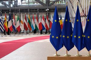 Les chefs d'Etat et de gouvernement européens appellent à la « désescalade » au Proche-Orient.