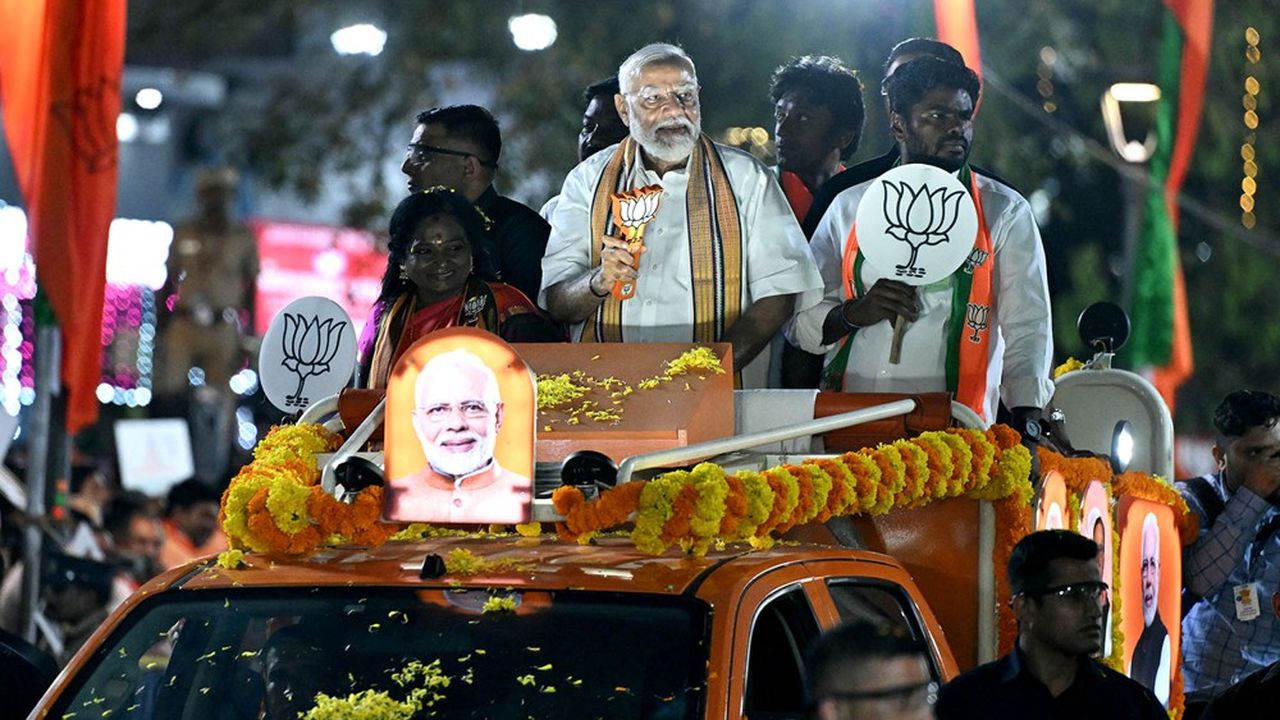 En amont des élections, Narendra Modi a multiplié les parades dans les grandes villes indiennes, comme ici à Chennai, dans le Tamil Nadu, le 9 avril 2024.