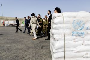 Des chargements d'aide humanitaire entrant dans la bande de Gaza fin mars.