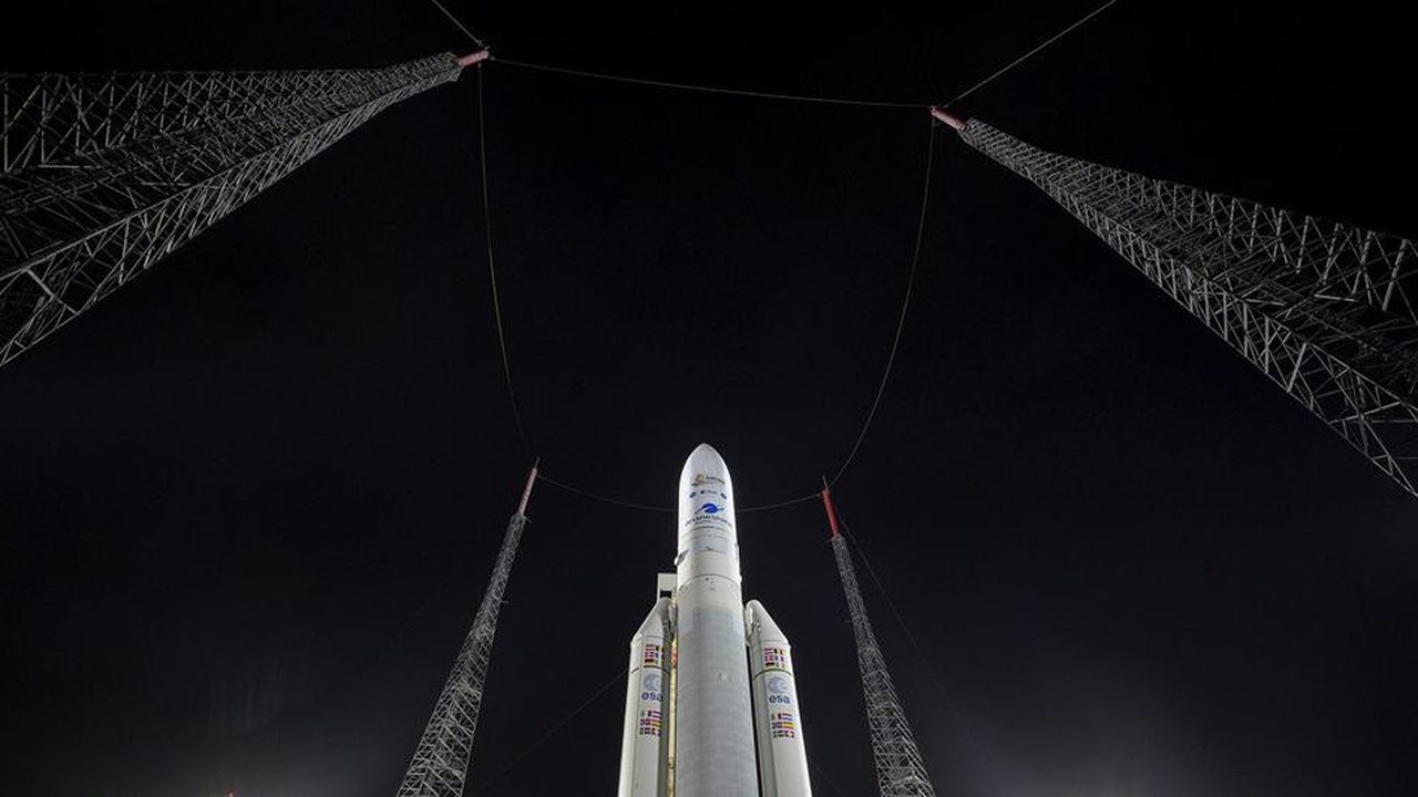 Selon la société Arkane, le lanceur Ariane 5 embarquait une tonne et demie de câbles, dont le coût avoisine 20.000 euros le kilo.