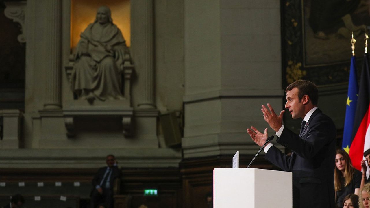 En septembre 2017, Emmanuel Macron avait déjà choisi le grand amphithéâtre de la Sorbonne pour son premier grand discours sur l'Europe.