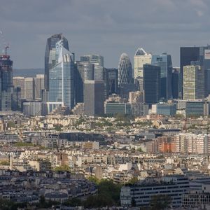 Evercore voudrait recruter une quinzaine de banquiers à Paris.