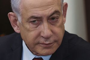 Benyamin Netanyahou accuse l'Autorité palestinienne d'exercer en sous-main des pressions sur le procureur général de la Cour pénale internationale.