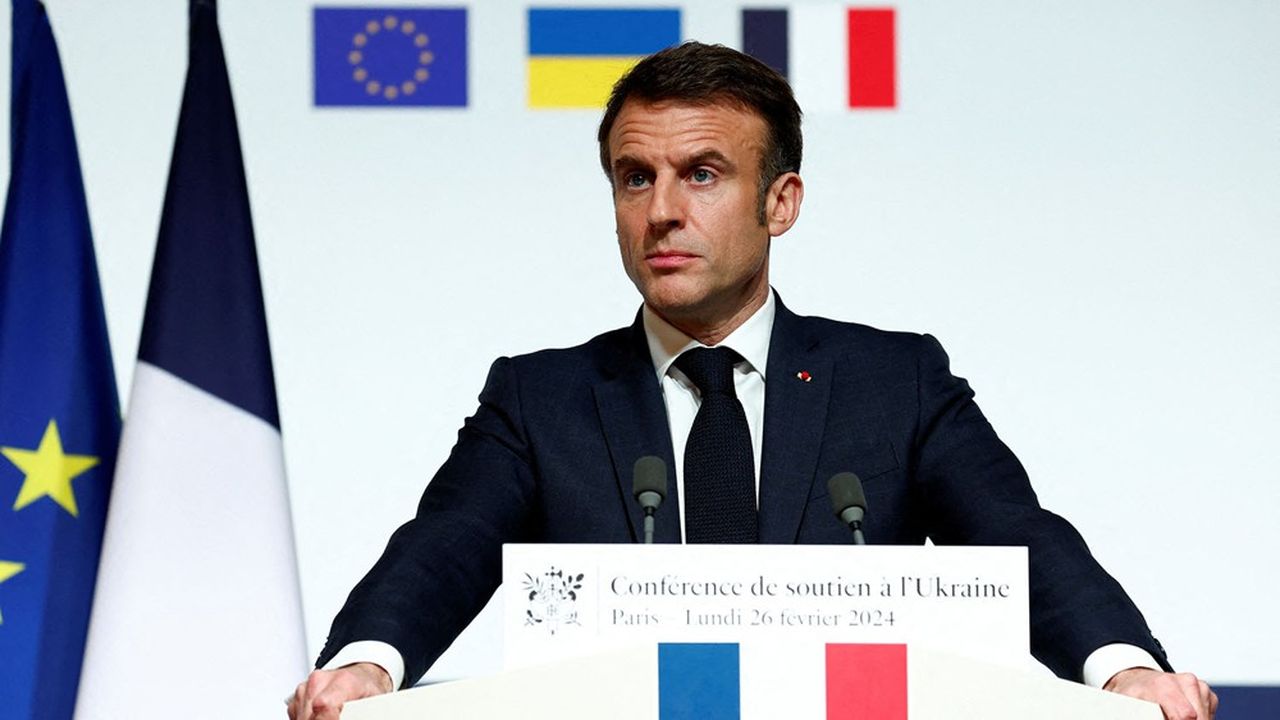 C'est lors de sa conférence de presse﻿, le 26 février 2024, que le président Emmanuel Macron a pour la première fois évoqué la possibilité de troupes au sol en Ukraine.