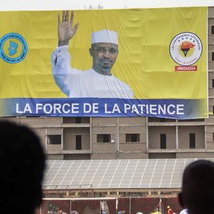 Le général Mahamat Idriss Déby, président sortant à la tête de la junte militaire et du parti Coalition pour un Tchad uni, devrait remporter largement le scrutin présidentiel de ce lundi.