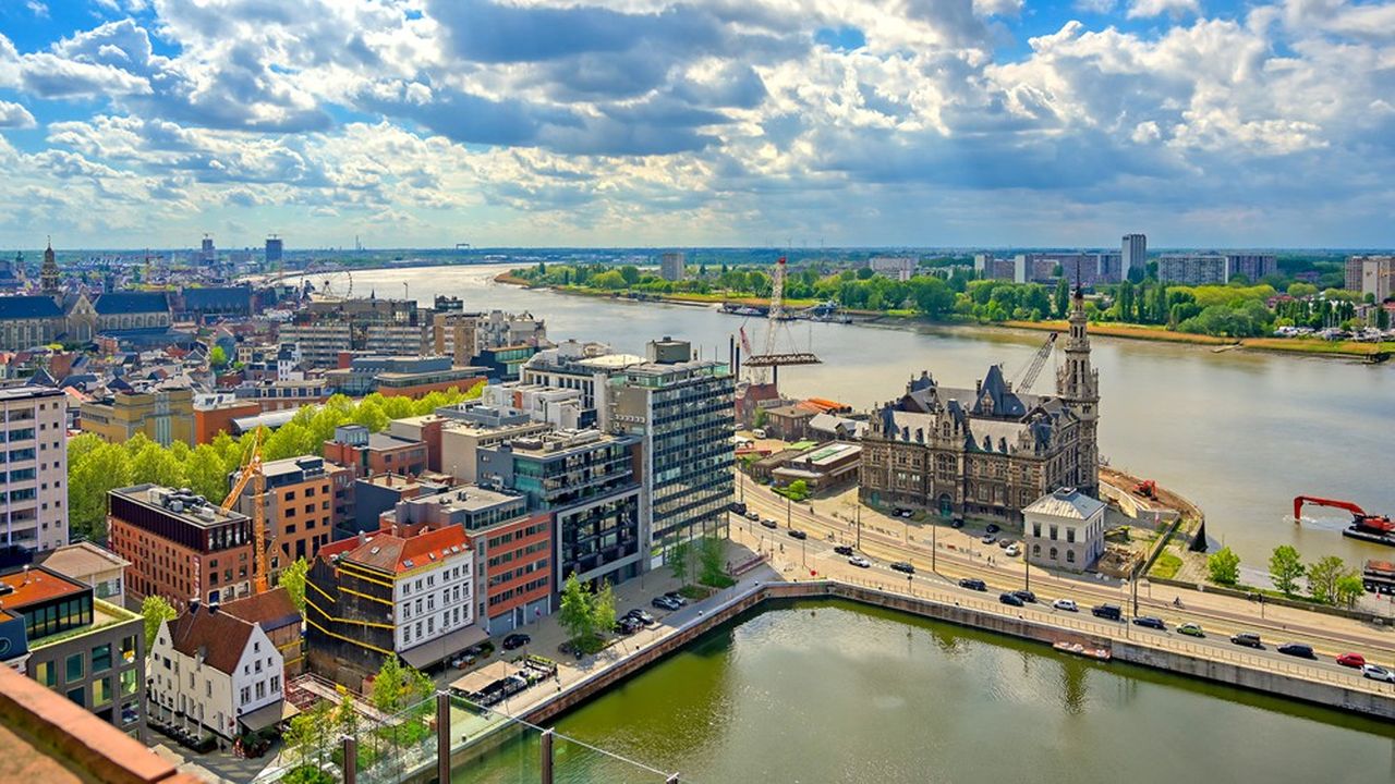 A Anvers, des solutions partagées entre le port et les commerces de centre-ville permettent l'acheminement de marchandises.