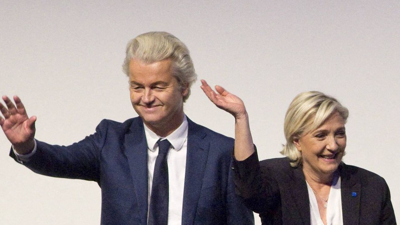 Le leader d'extrême droite néerlandais Geert Wilders avec Marine Le Pen. Au Parlement de Strasbourg, le groupe ID devrait progresser lors des élections européennes du 9 juin.