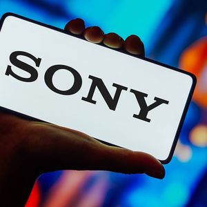 Fin 2020, Sony avait mis la main sur le leader américain du streaming de dessins animés japonais Crunchyroll, moyennant un milliard d'euros.