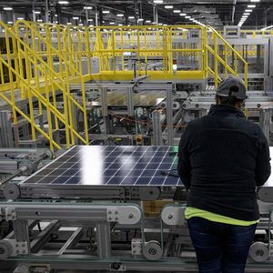 Une usine de panneaux solaires à Dalton, en Géorgie, aux Etats-Unis.