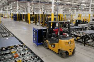 First Solar a déjà trois usines dans l'Ohio et en ouvre deux autres dans le sud des Etats-Unis.