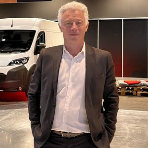 Frank Marotte, le président de Toyota France, vise pour 2026 les 20 000 immatriculations de VUL par an dont 30 % de modèles électriques.