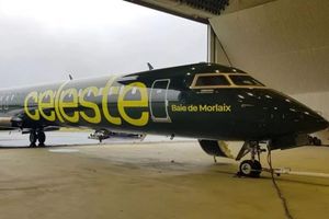 Depuis des semaines, l'unique avion de la compagnie Celeste est cloué au sol.