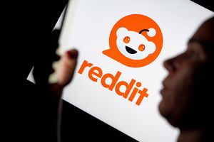 Reddit compte 267 millions d'utilisateurs hebdomadaires.