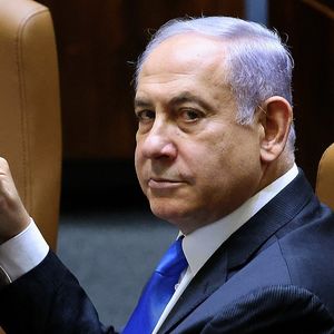 Benyamin Netanyahou est notamment accusé d'affamer délibérément des civils.