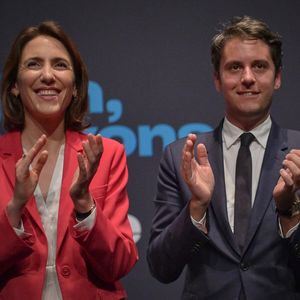 Valérie Hayer et Gabriel Attal mercredi soir en meeting à Laval pour les élections européennes 2024.