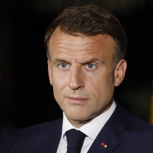Emmanuel Macron s'est dit « prêt à débattre » avec Marine Le Pen avant les européennes du 9 juin.