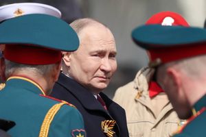 Vladimir Poutine ne s'est pas encore exprimé sur l'arrestation de cinq figures de l'armée. Mais les observateurs ne sont pas surpris.