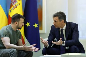 Le président ukrainien Volodymyr Zelensky était à Madrid lundi pour signer un accord bilatéral de sécurité avec le Premier ministre espagnol Pedro Sanchez.