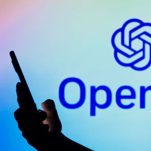 OpenAI indique avoir banni les comptes liés à ses groupes de désinformation.