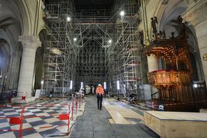 Plus de 150 chercheurs ont travaillé sur le chantier de la cathédrale Notre-Dame de Paris.