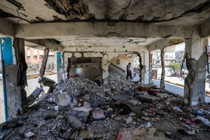 L'armée israélienne affirme en parallèle avoir éliminé « 17 terroristes » dans une frappe sur une école de l'agence onusienne pour les réfugiés palestiniens, à Gaza.