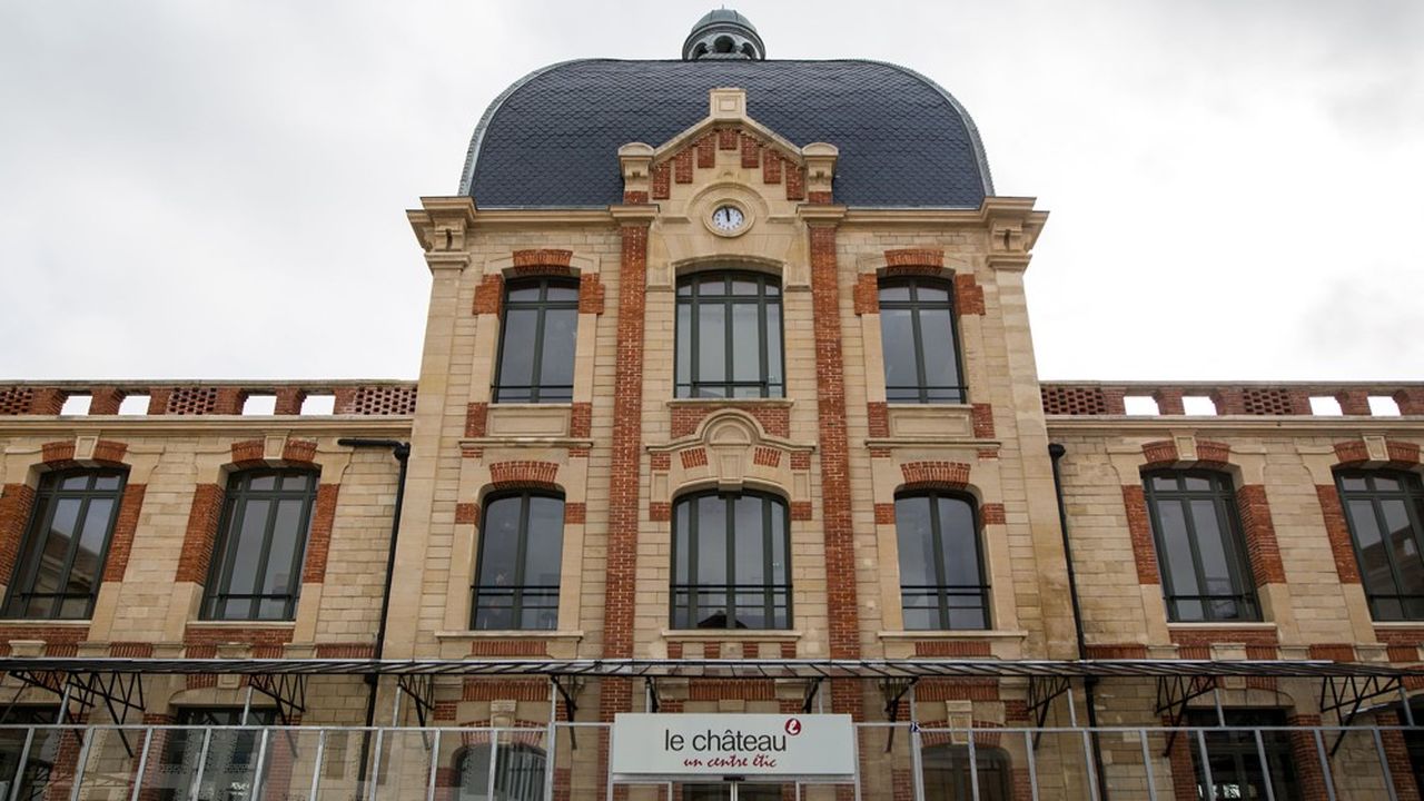 Au Château du docteur Pierre à Nanterre, United Kitchen propose un Food Lab, un service de traiteur, et un espace de 600 mètres carrés d'événementiel.