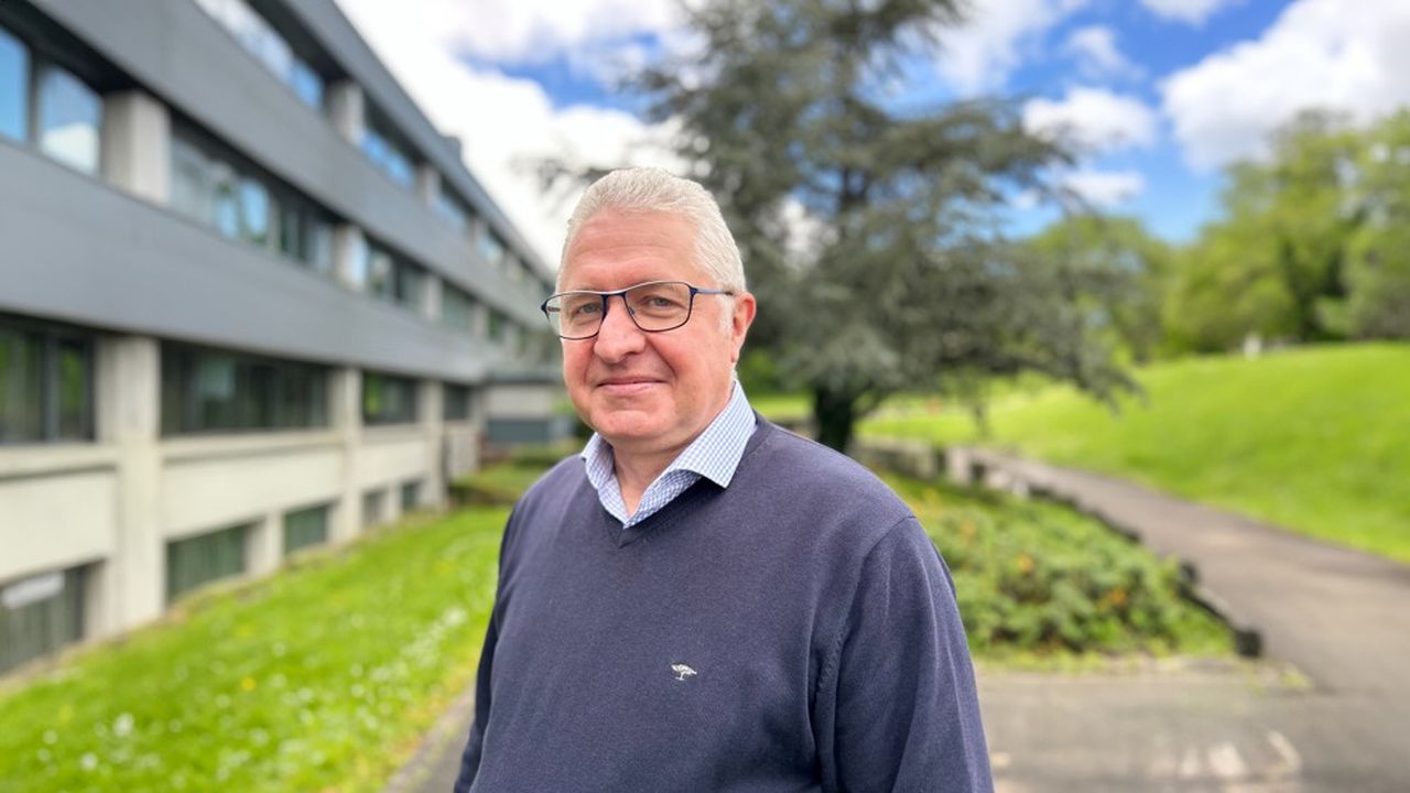Jean-Luc Perrard, ex-directeur des systèmes d'information de Stellantis, a été nommé président du conseil d'administration du bailleur social Néolia dont le siège est situé à Montbéliard (Doubs).