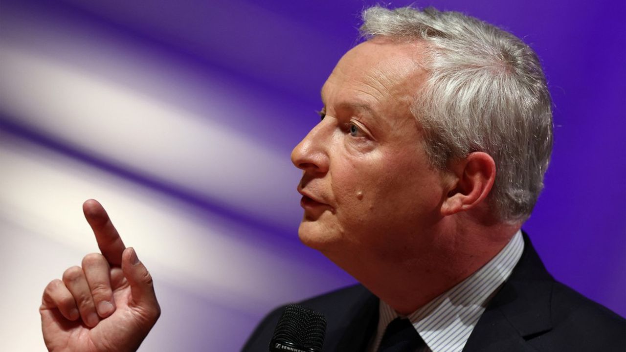 Bruno Le Maire demande aux ministères de baisser à nouveau leurs dépenses de 5 milliards d'euros en 2024.