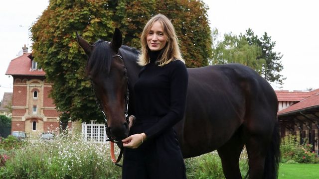 Nina Caput, vers la tech au galop