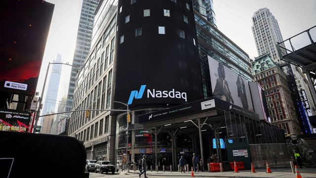 La tech américaine dévisse, le Nasdaq accuse sa pire séance depuis 2022