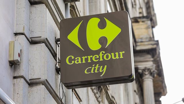 Carrefour va expérimenter le paiement avec la paume de la main à Paris