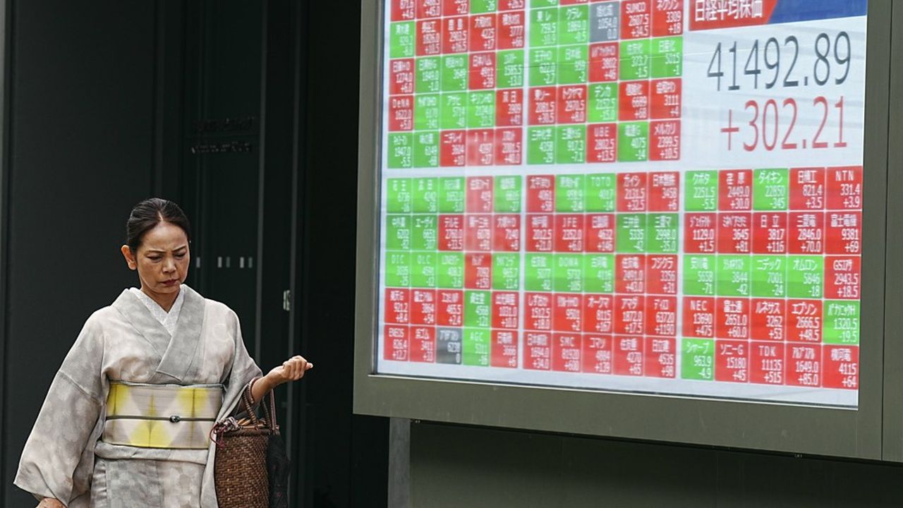 La Bourse de Tokyo s'effondre, l'Europe en forte baisse