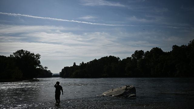 L'Etat abandonne un projet contesté de barrage sur le Rhône