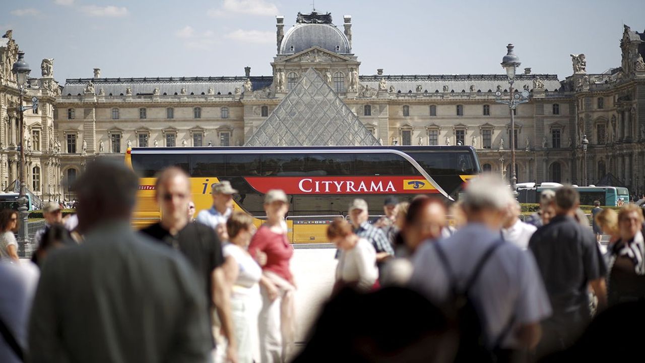 Tourism: 100 million visitors in France… and then what?