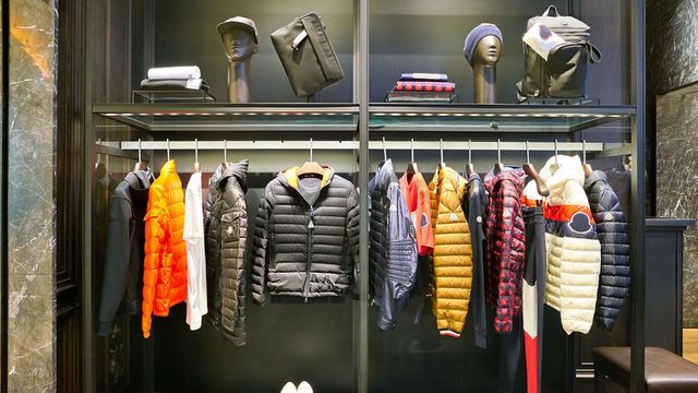 LVMH monte dans le capital du très convoité groupe de luxe Moncler