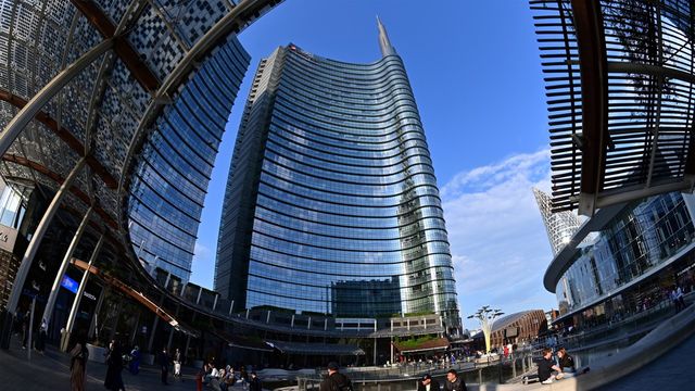 UniCredit monte à 28 % dans Commerzbank